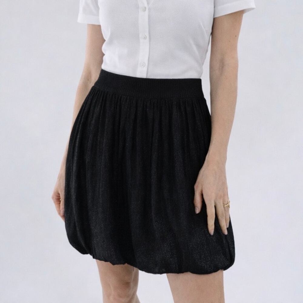 Patrizia Pepe Black Metallic Bubble Hem Skirt Size 44 Pleated Mini Bauble Skirt